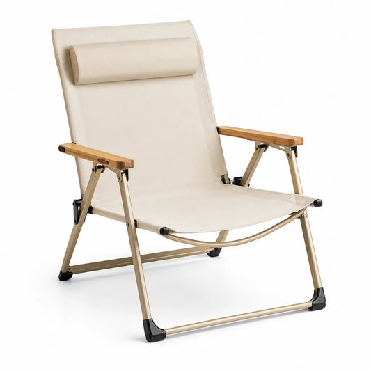 Chaise pliante en métal avec accoudoirs en bois et coussin beige